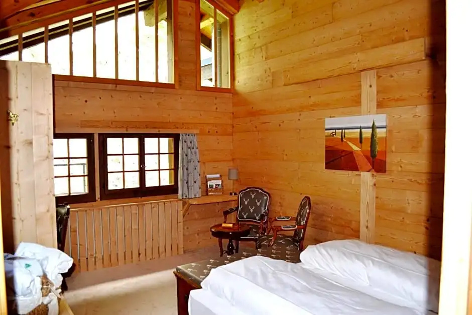 Economy room