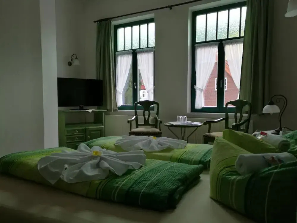 2 Bedrooms Junior Suite