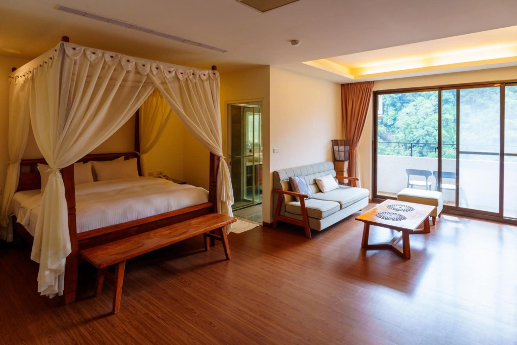 Spring Spa Hotel — 4