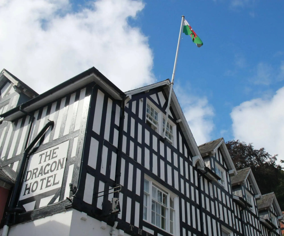 The Dragon Hotel
