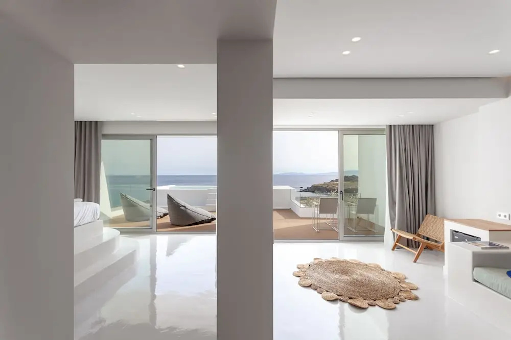 Suite with sea view