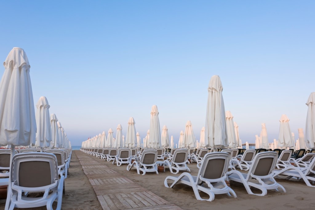 Beach & Waterfront