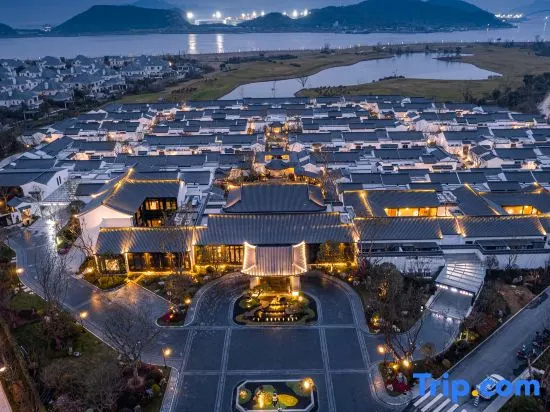 Zhoushan Green City Rose Garden Taoyuanli Hotel