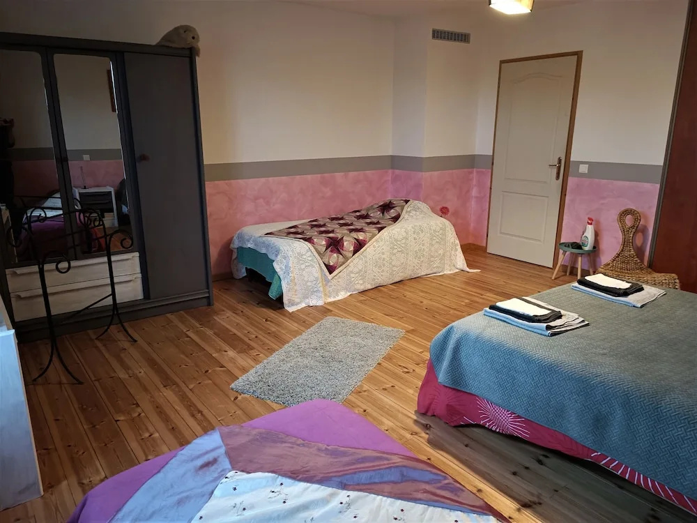 Voir la photo 2 — Chez Céline en campagne