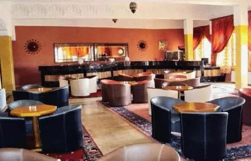 Food & Beverage
