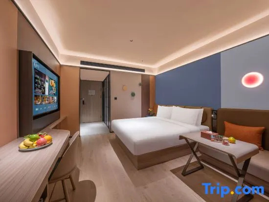 Standard Double room with view (full double bed)