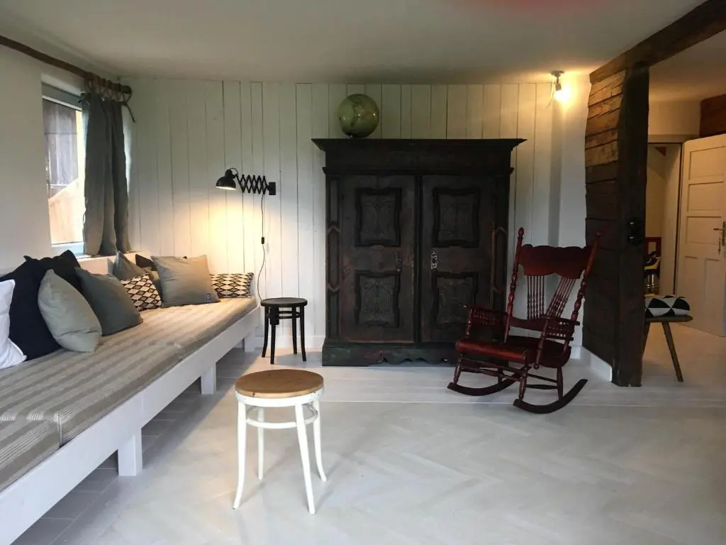 Deluxe Double room (full double bed)