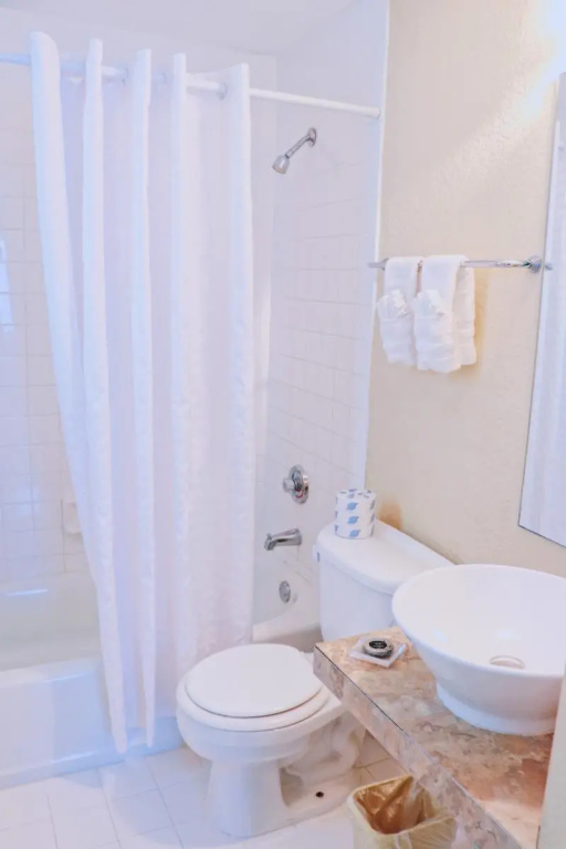 Ocean Spray Hotel - Chambres