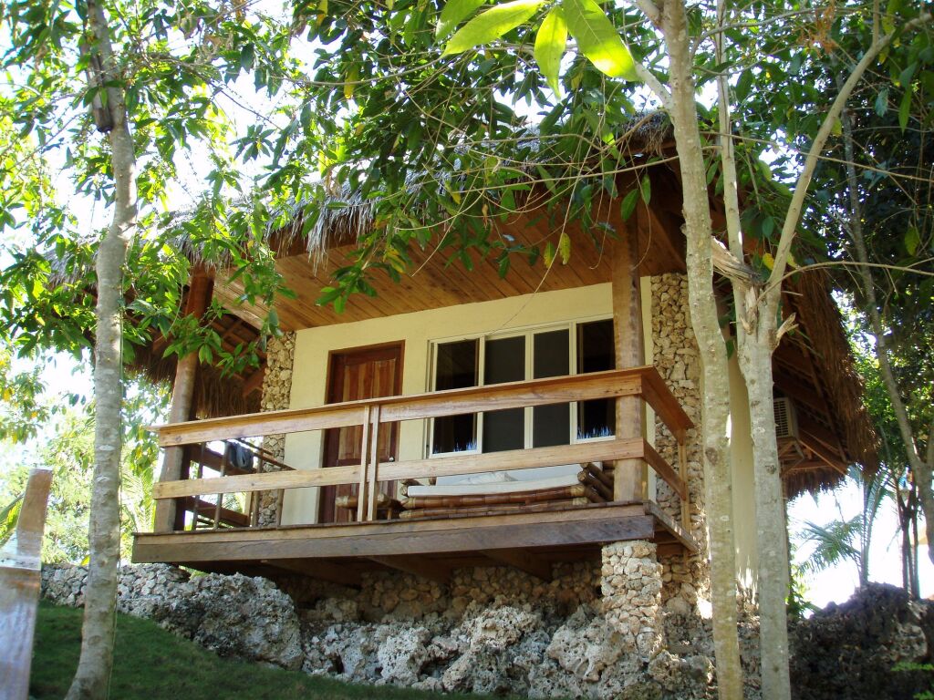 Tepanee Beach Resort