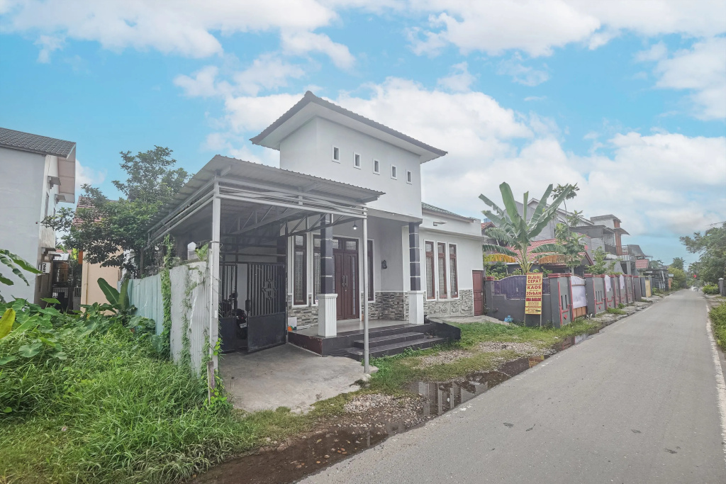 Hotel O Pondok Tawing Rumbih