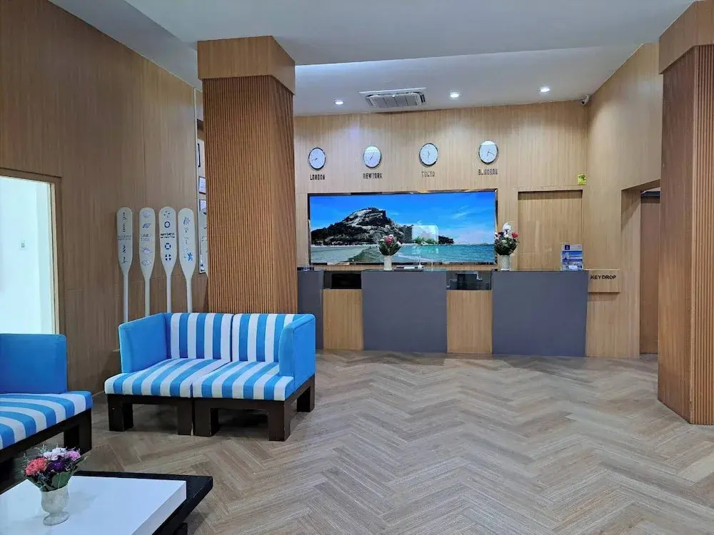 Blue Wave Hotel Hua Hin - Général