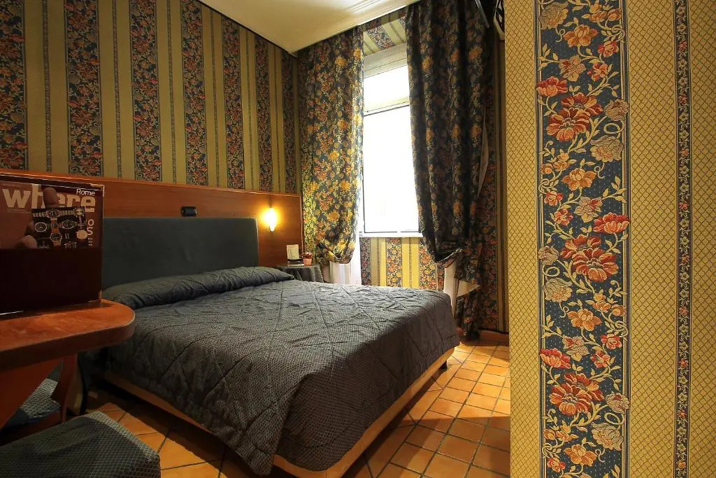 Hotel Lirico - Chambres