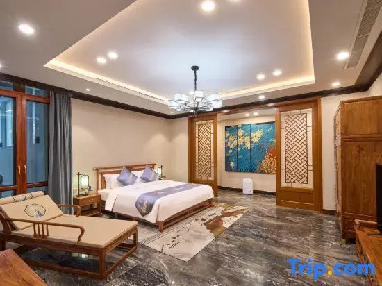 2 Bedrooms Suite