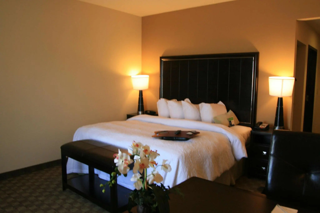Double Studio (full double bed)