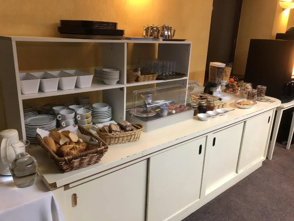 Hotel photo 13