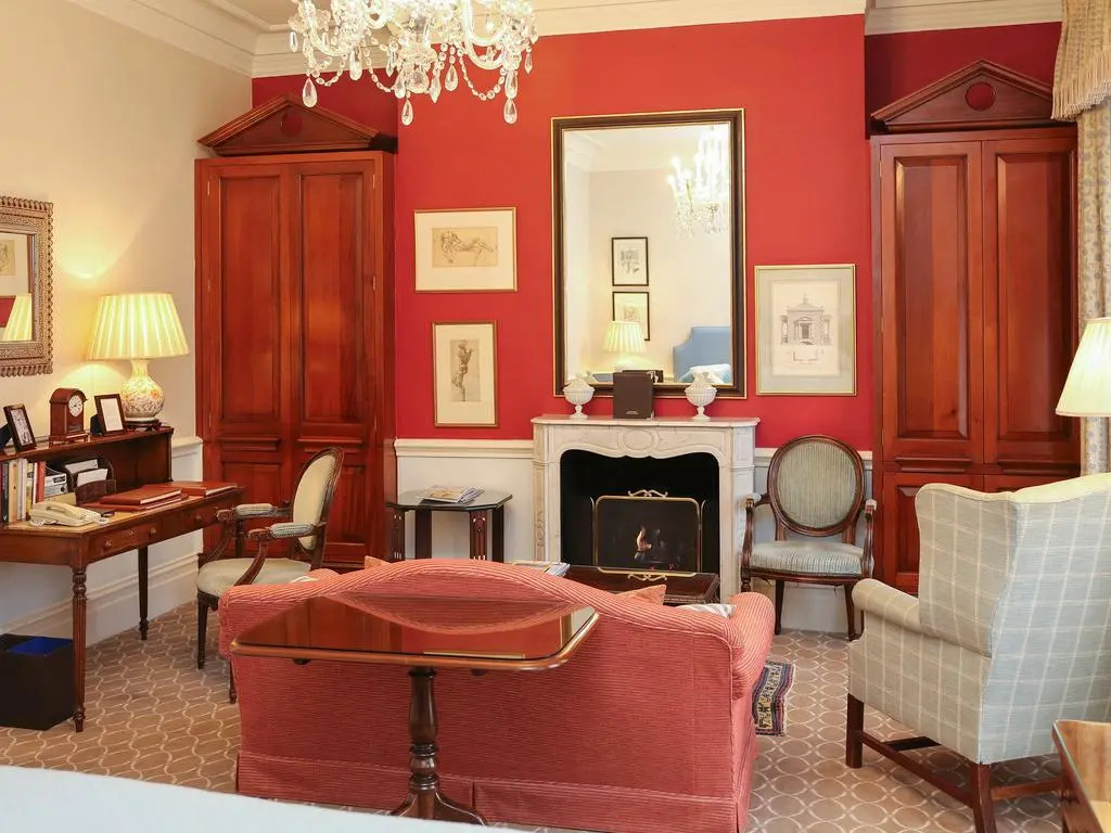 Suite with garden view