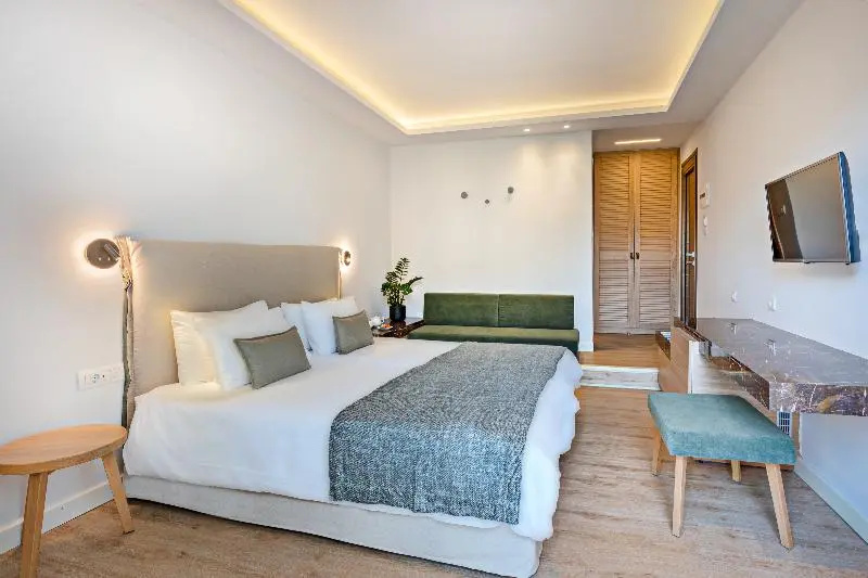 Standard Single room with balcony