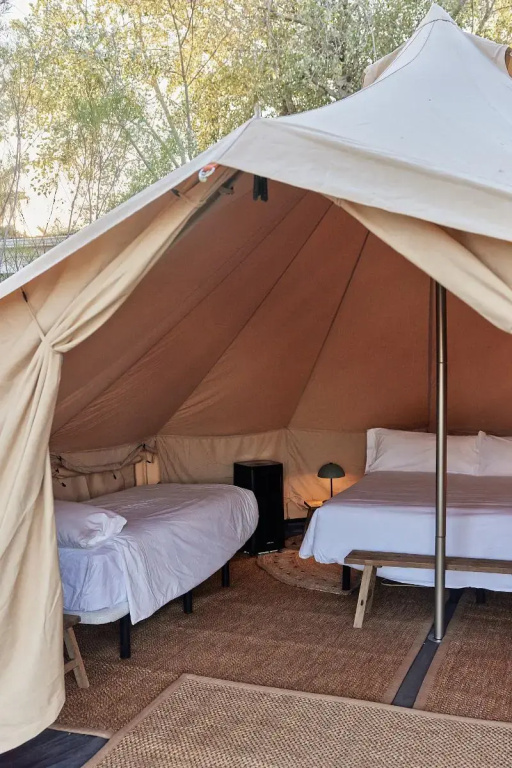 1 Bedroom Tent