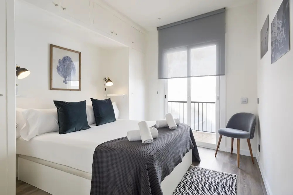 3 Bedrooms Deluxe Apartment beachfront