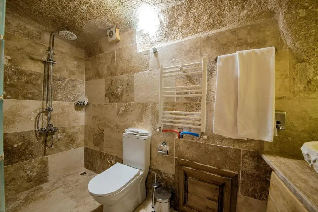 Economy Double room (full double bed)