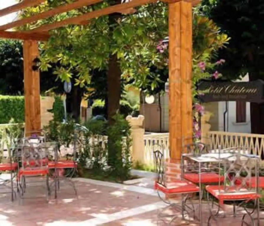 Hotel photo 15