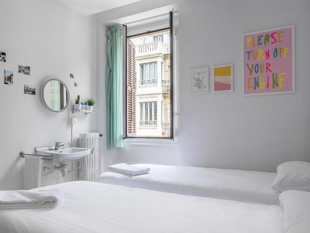 A Room in the City - Hostel San Sebastian by null