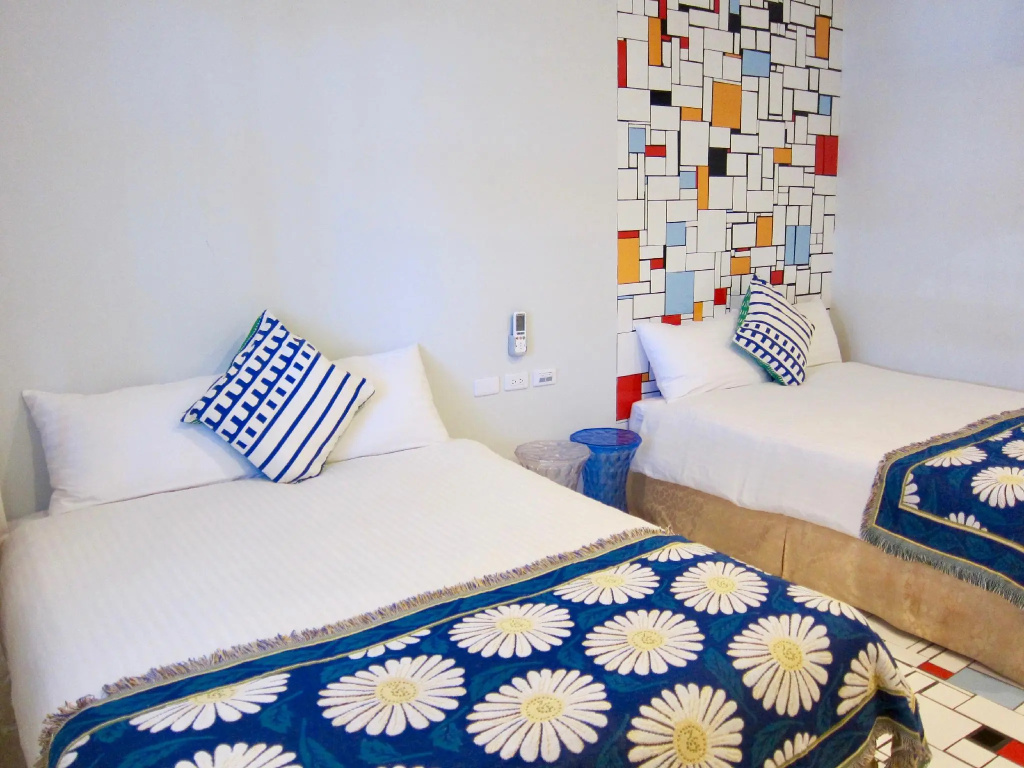 Standard Quadruple room with sea view