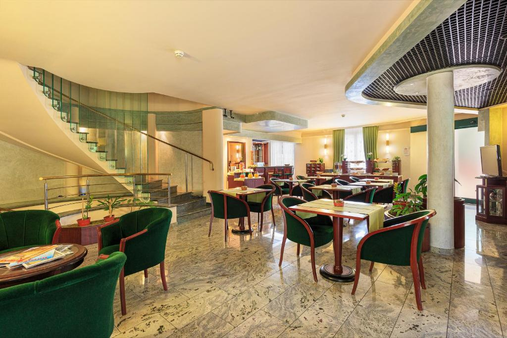 Dream Hotel - Général