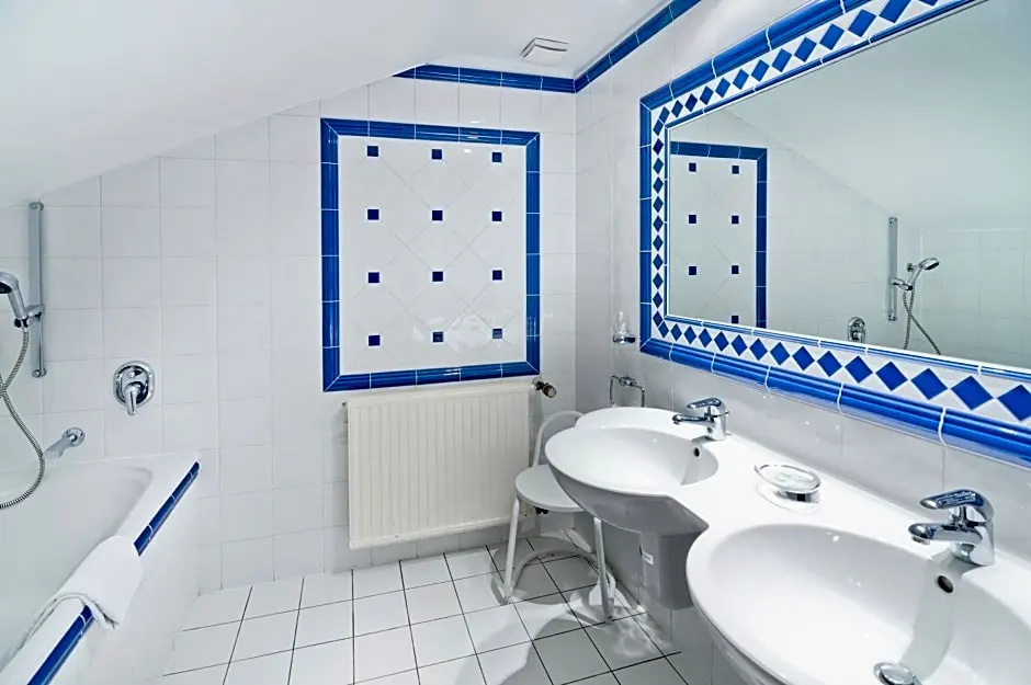 Romantik Waldhotel Mangold - Chambres