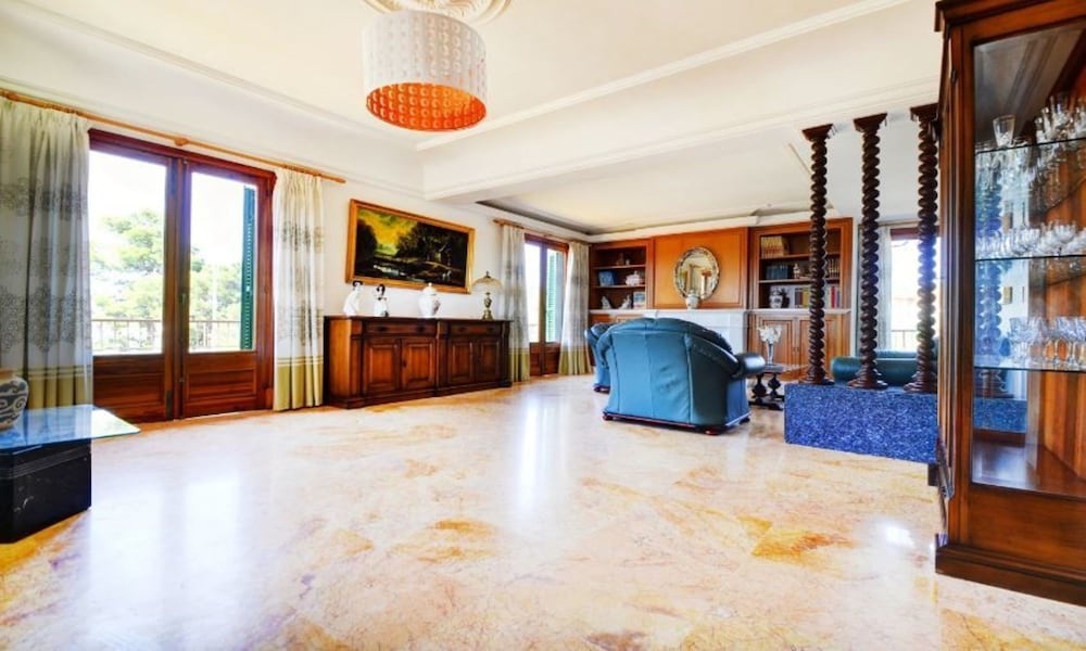 104567 - Villa in Llucmajor