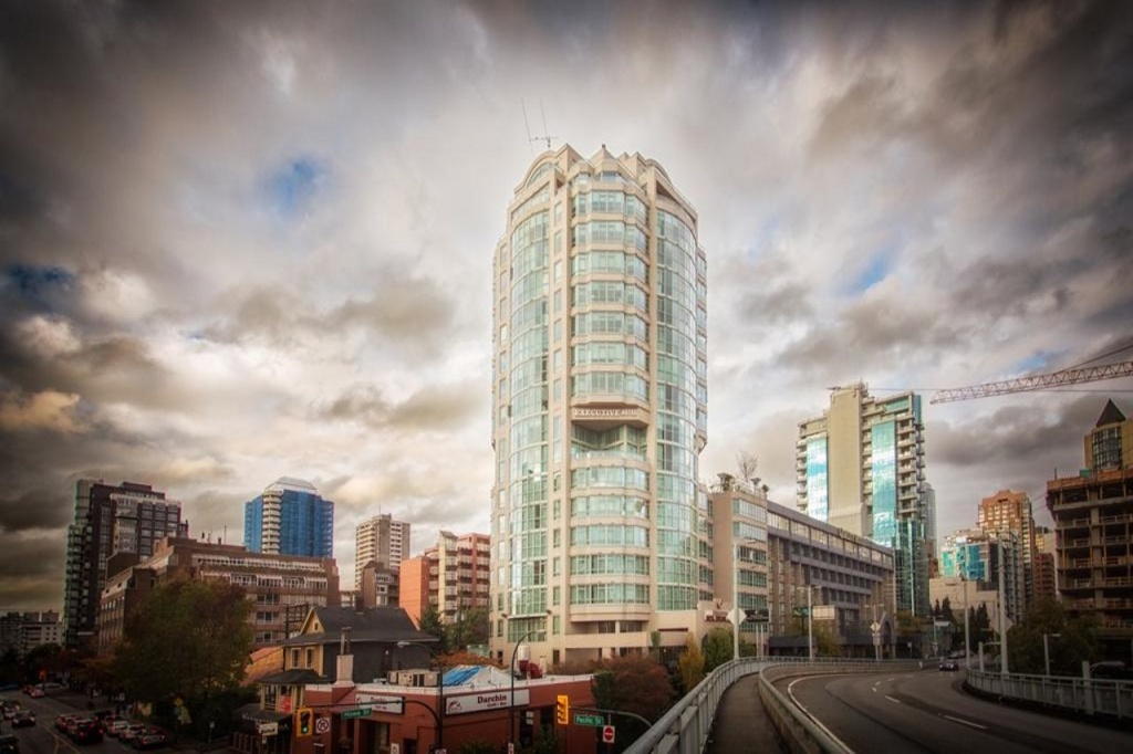 The Parker Hotel and Rooftop - фото 12