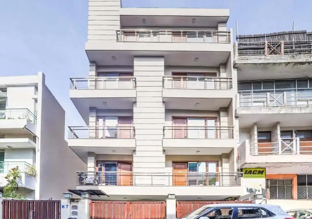 Skylink Suites & Apartments