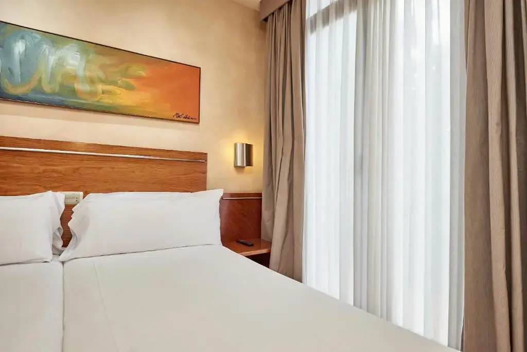Hotel Garbi Millenni - Chambres