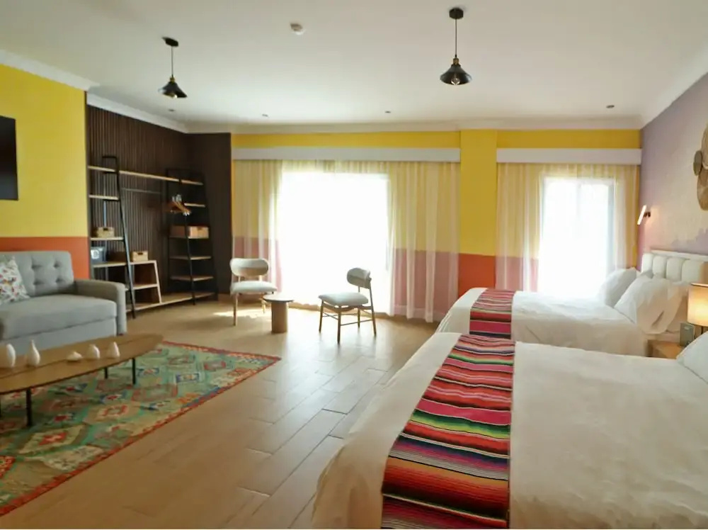 Hotel photo 12