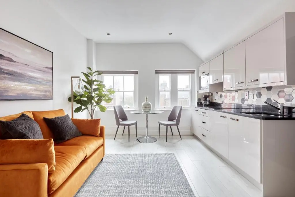 Superior Apartment