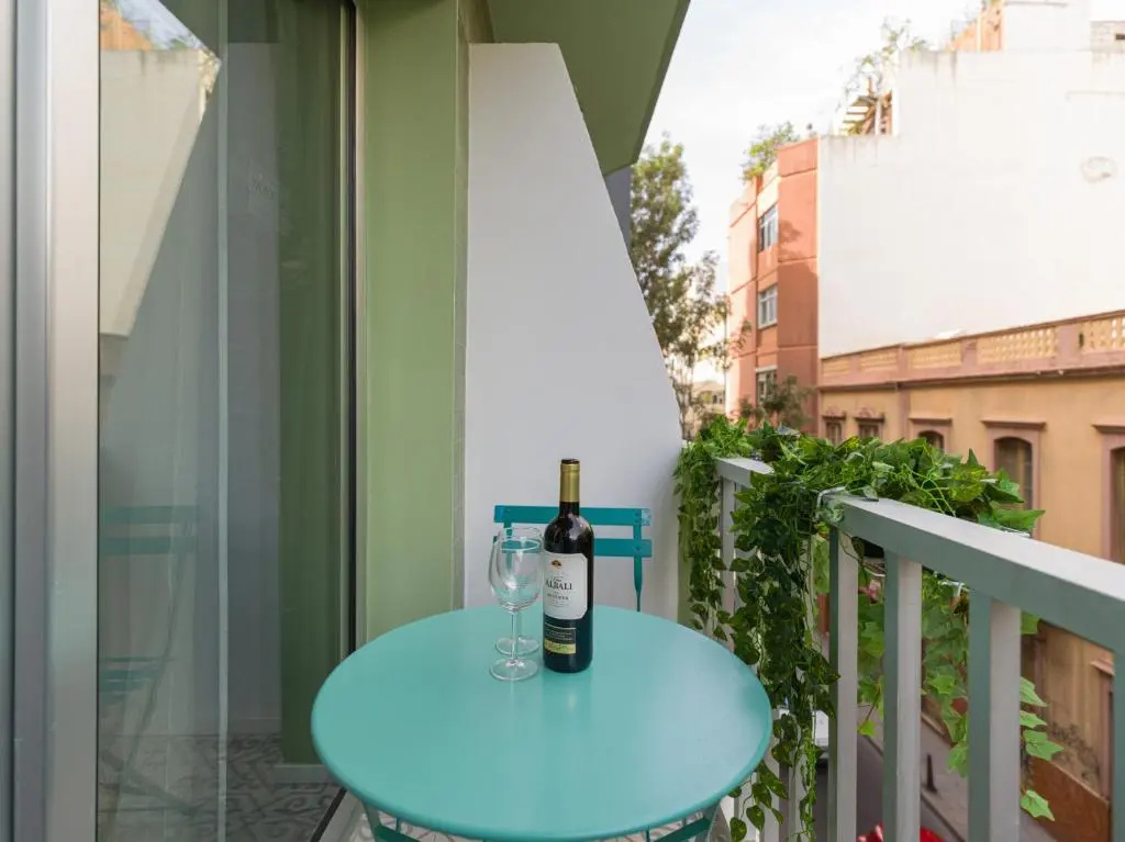 Balcony & Terrace