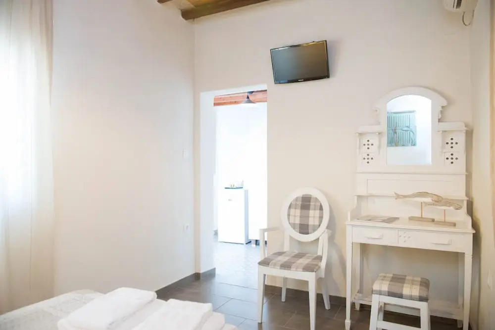 Aerides Boutique Rooms by null