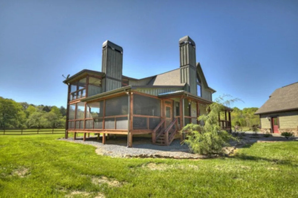 Firefly Farmhouse by Escape to Blue Ridge
