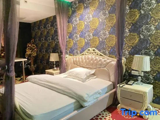 Номер Standard в Yiyue Express Hotel