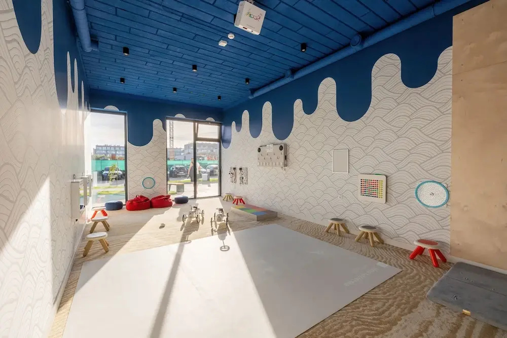 Polanki Aqua By Renters Prestige