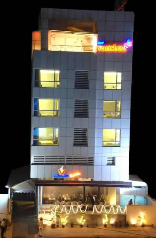 Hotel Varishtta Executive Inn