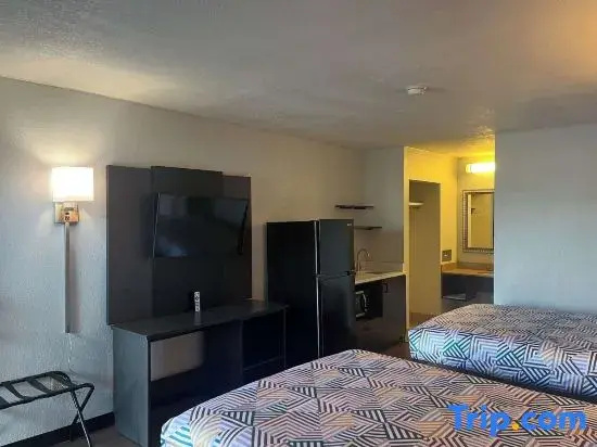 Quadruple Suite
