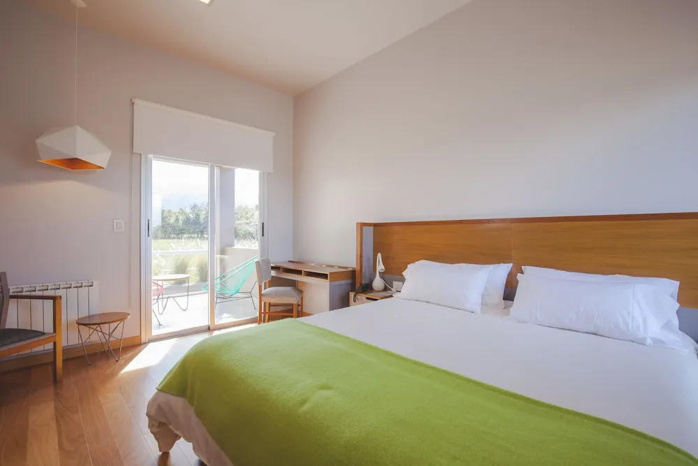 Superior Double room with balcony (full double bed)