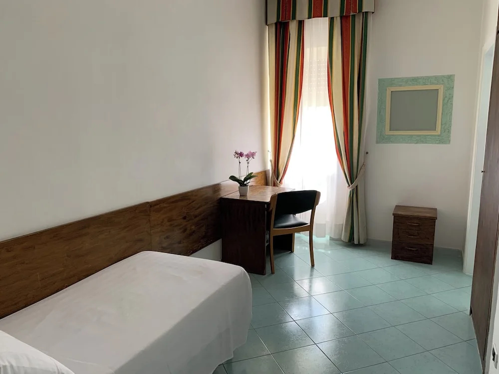 Standard Single room (single bed)