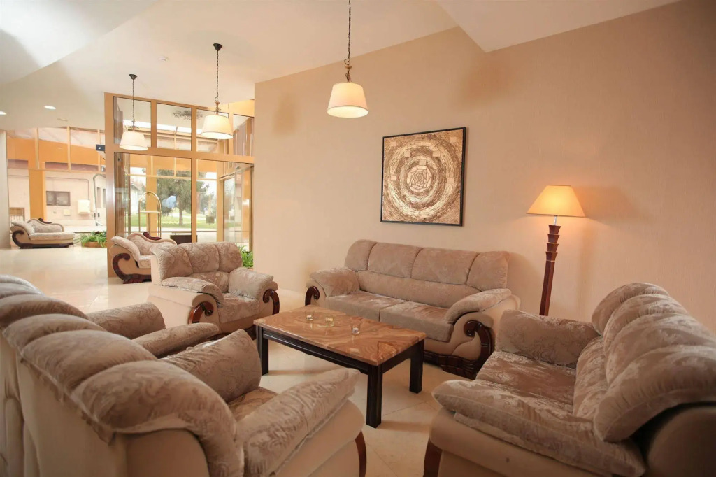 Colosseum Hotel Mórahalom - фото 3