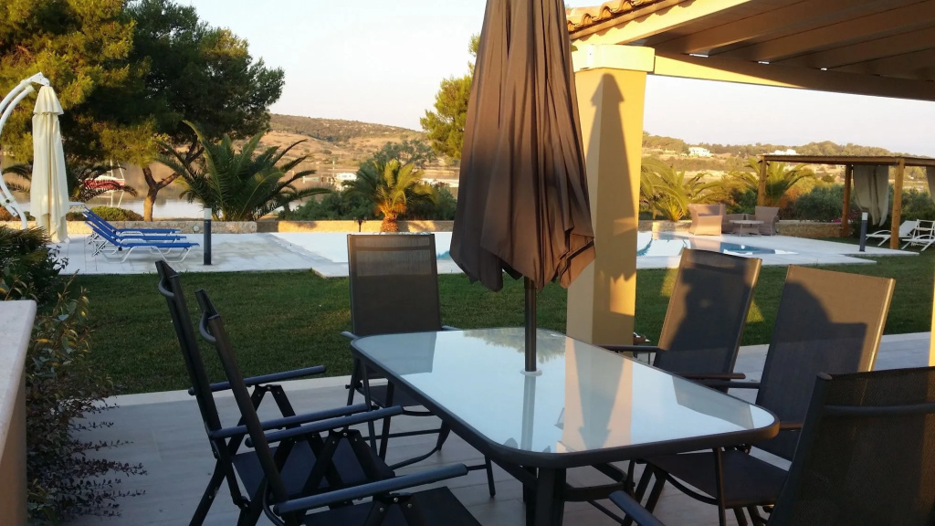 Villa Grace 3 * Villa Grace 3 *