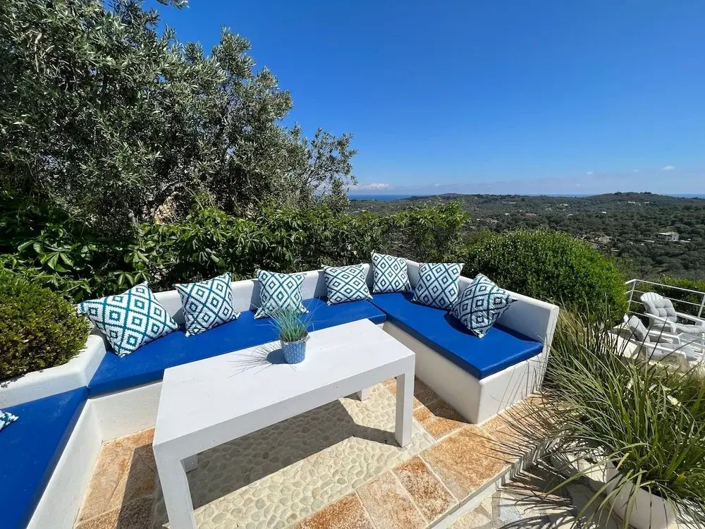 Myrtle Cottage - Charming 2 bed Cottage