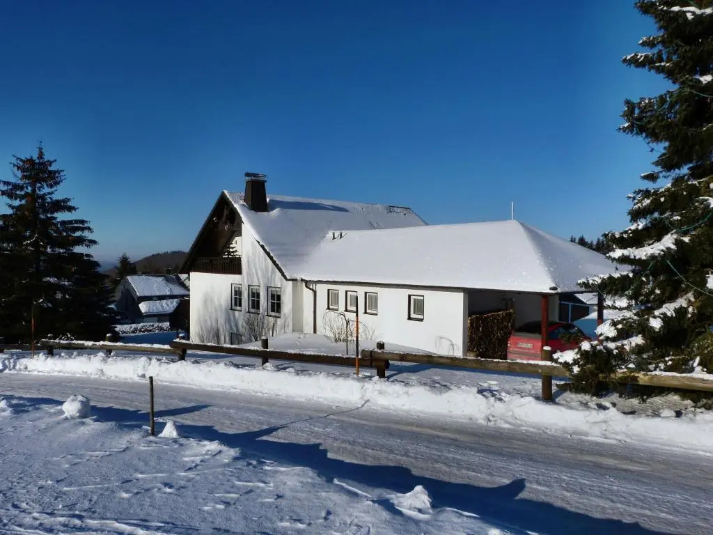 Ferienwohnung Astenpanorama - Chambres