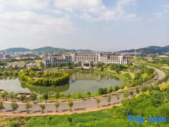 Zhangzhou Longjia Hotel - фото 4