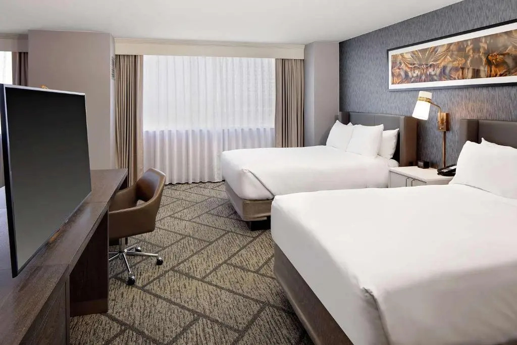 DoubleTree by Hilton Tulsa Downtown - Tap to explore photos